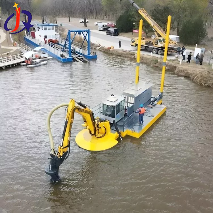 Amphibious Cutter Suctionis Dredger